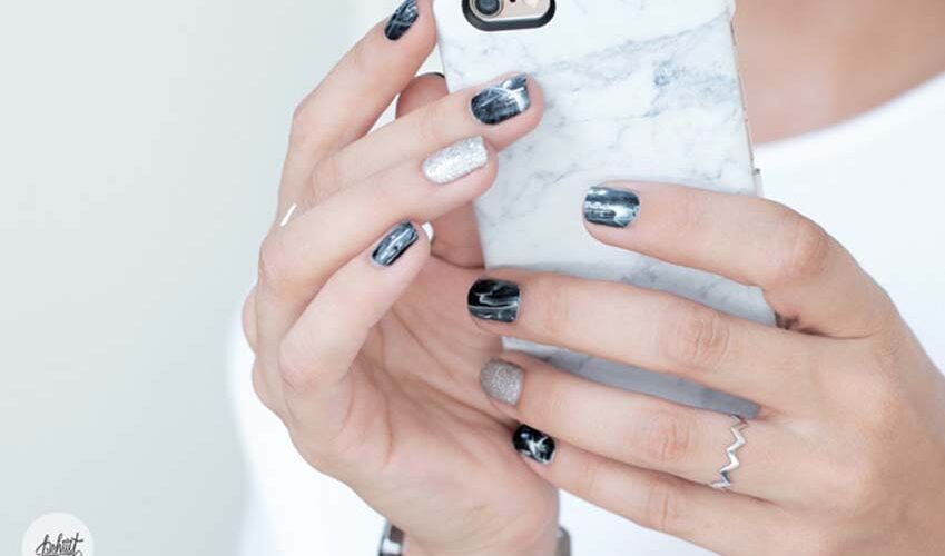 nail art marbré, la nouvelle tendance