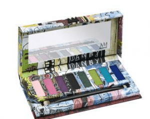 Maquiller les yeux marrons : Urban Decay Basquiat x UD 