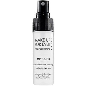 fard à paupières qui file dans les plis: Spray fixateur de maquillage Mist&Fix de makeu up for ever