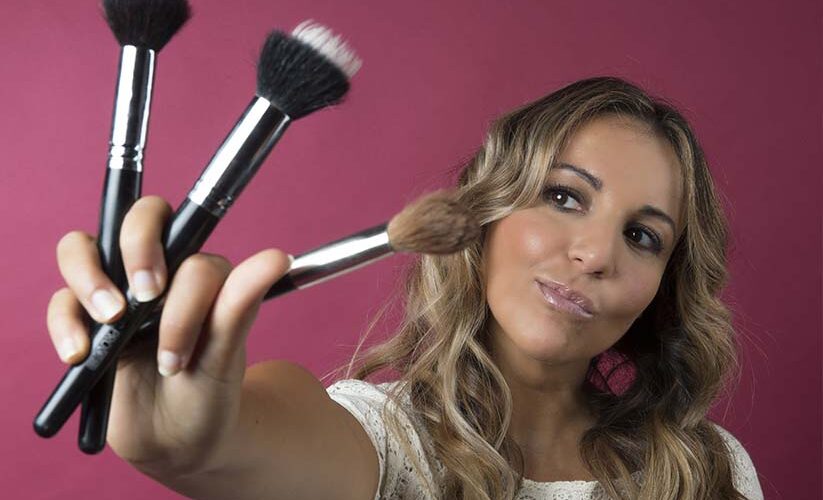 Pinceau maquillage : explication de Melinda de la Loge Beauté