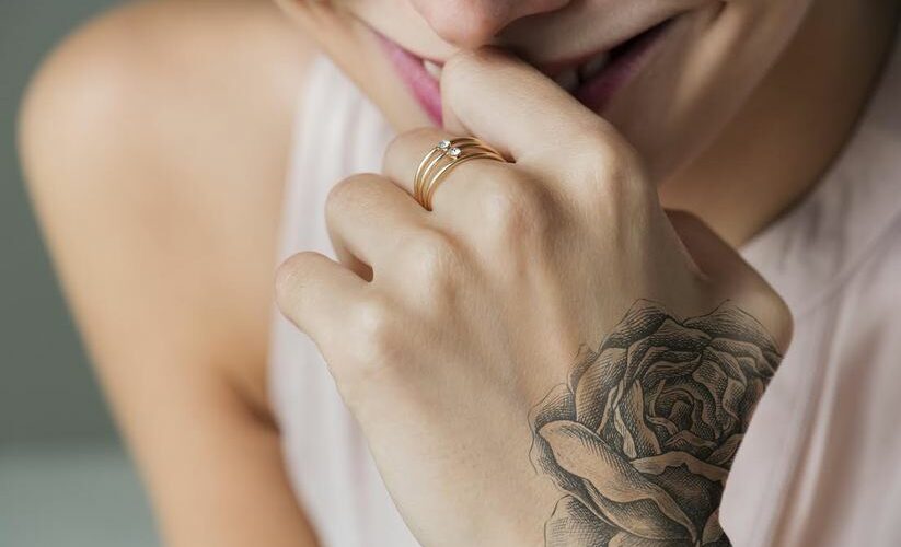 Détatouage: Enlever son tatouage au laser : bonne ou mauvaise idée ?
