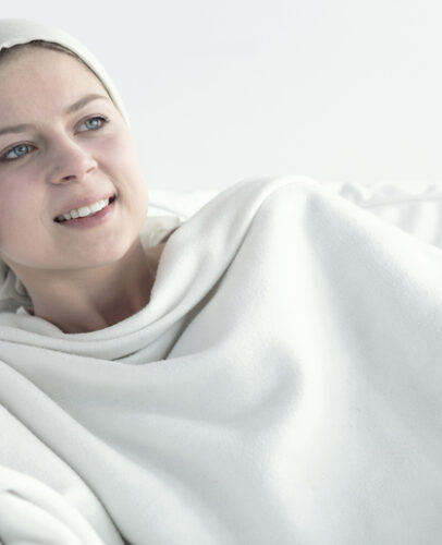 Octobre Rose : comment se maquiller quand on a un cancer ? 