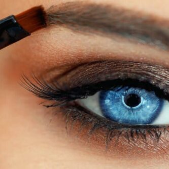 Le tatouage des sourcils: top ou flop ?