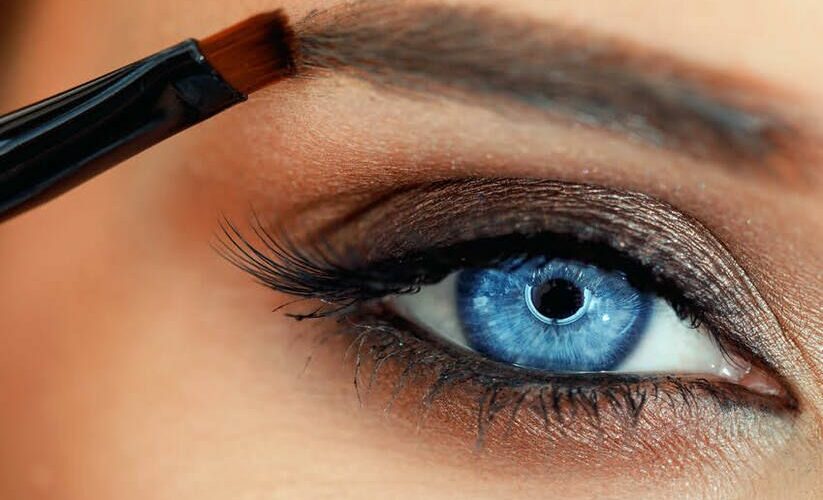 Le tatouage des sourcils: top ou flop ?