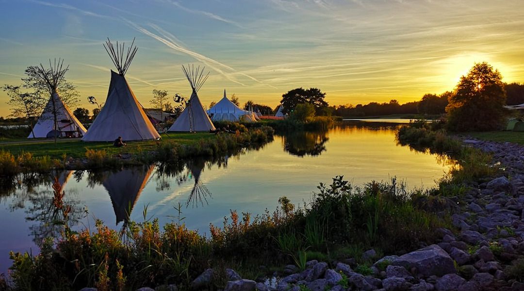 Évasion dans un tipi 