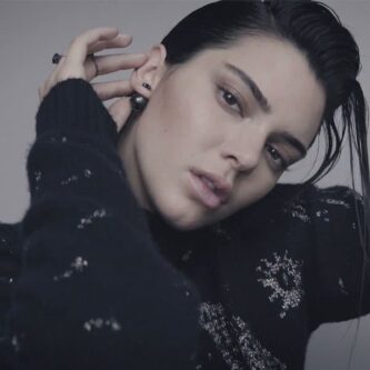 Kendall Jenner, la petite soeur Kardashian qui sort du moule !